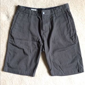 Volcom Men’s shorts size 31